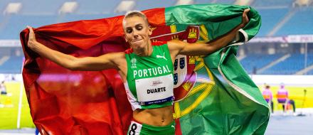 carolina-duarte-sagra-se-campea-do-mundo-dos-400m-t13