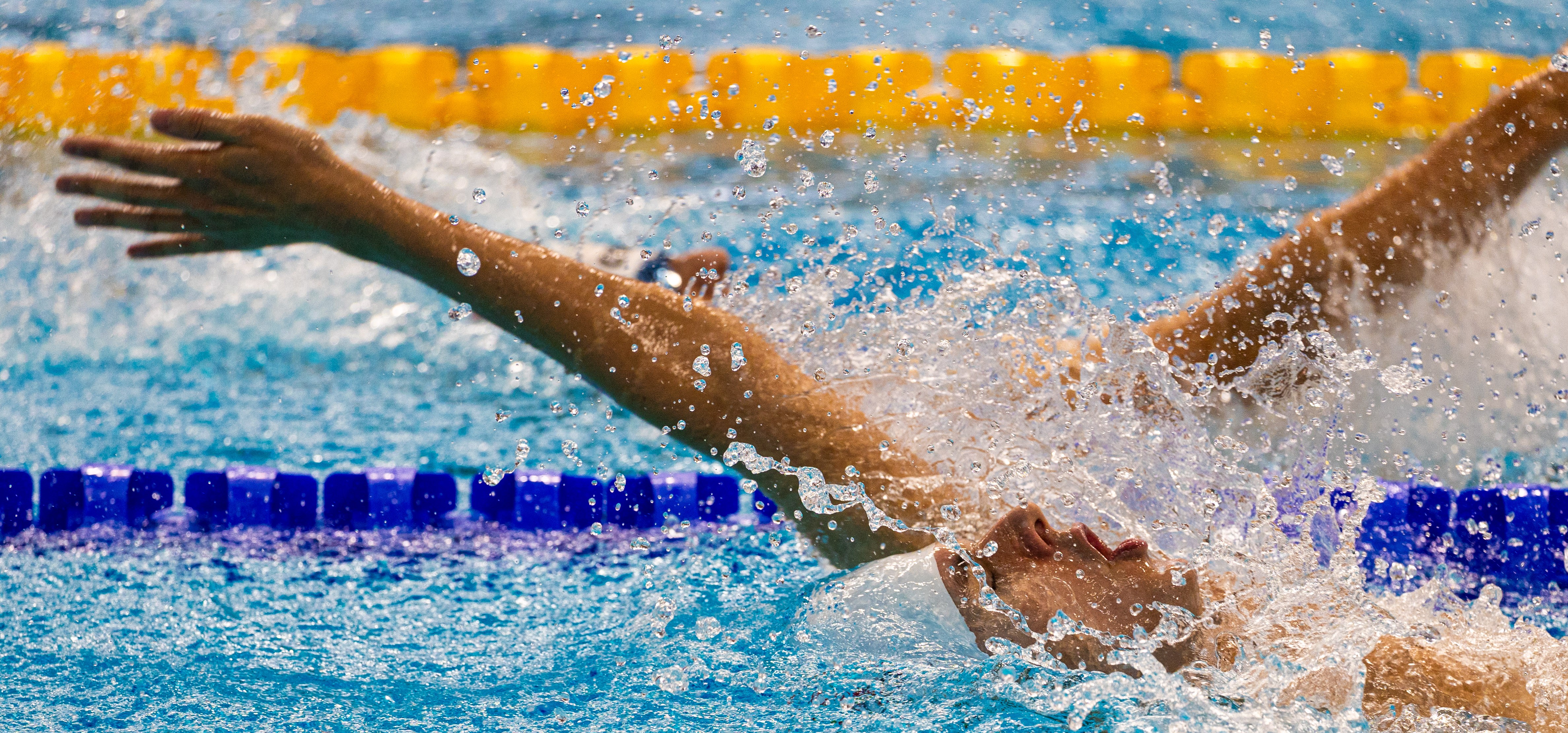 Marco Meneses 6.º nos 100m costas S11