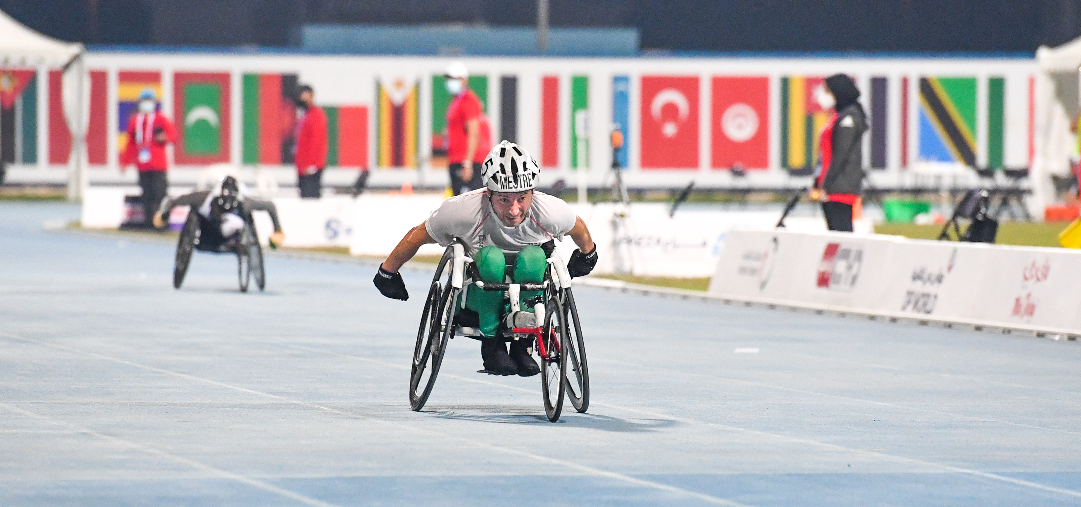 Grand Prix do Dubai com cinco pódios portugueses