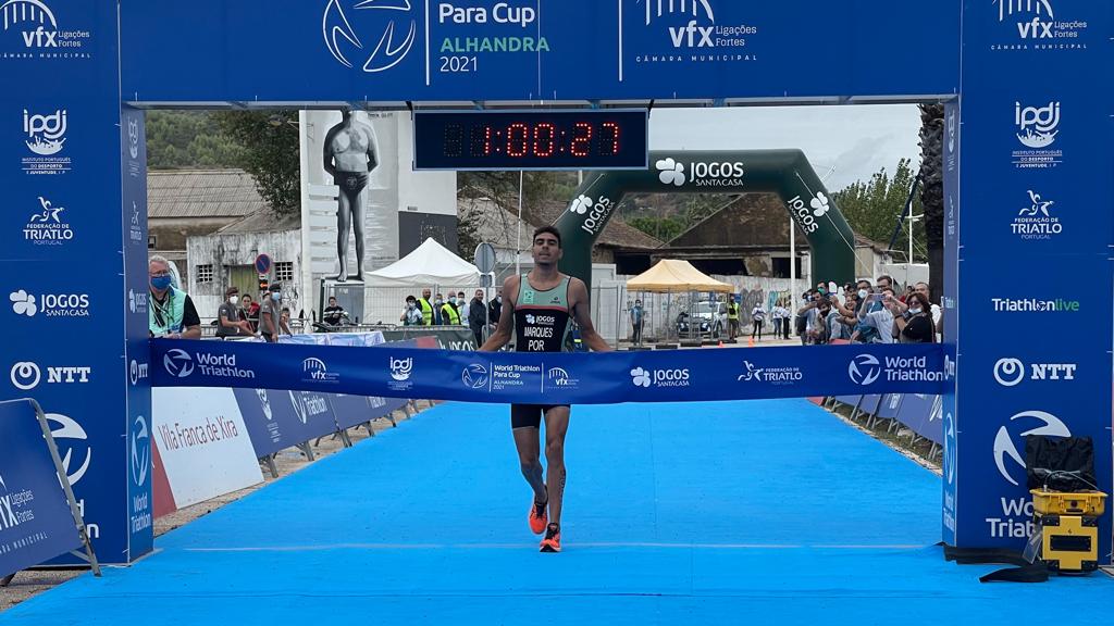Filipe Marques de ouro na Taça do Mundo de Triatlo