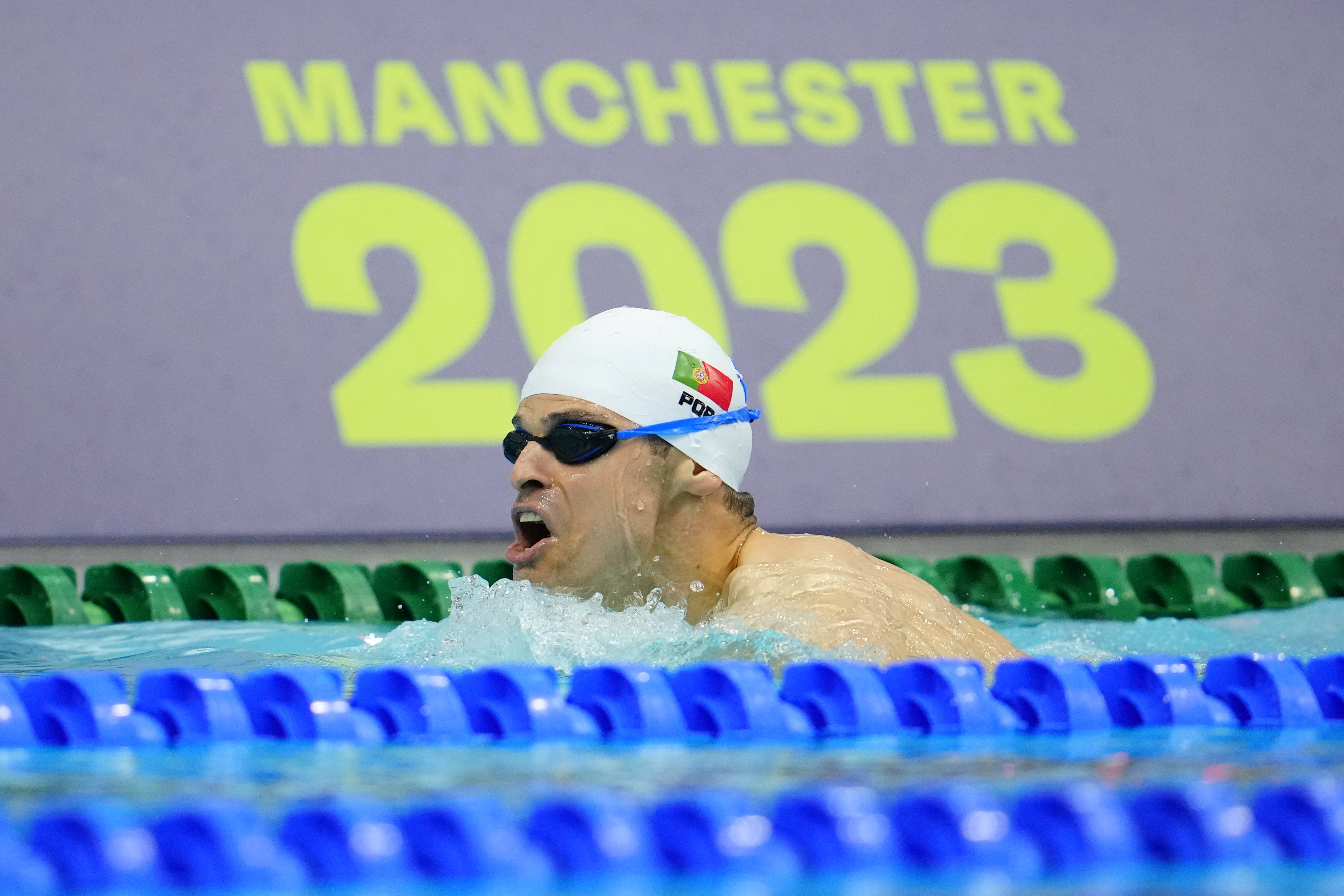 Ivo Rocha conquista sexto lugar nos 200 metros estilos