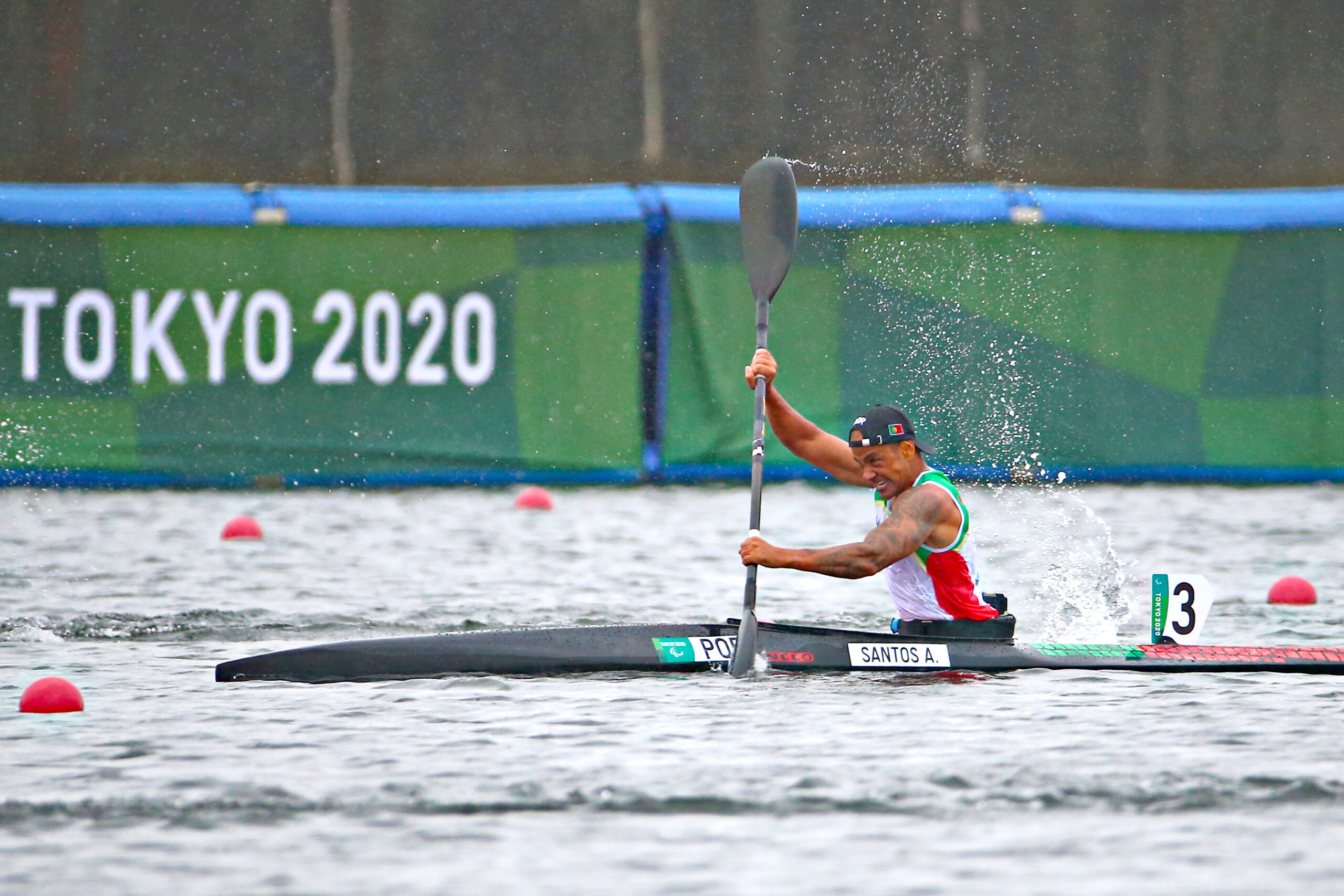 Alex Santos no 5.º lugar dos 200m KL1 de canoagem em Tóquio 2020
