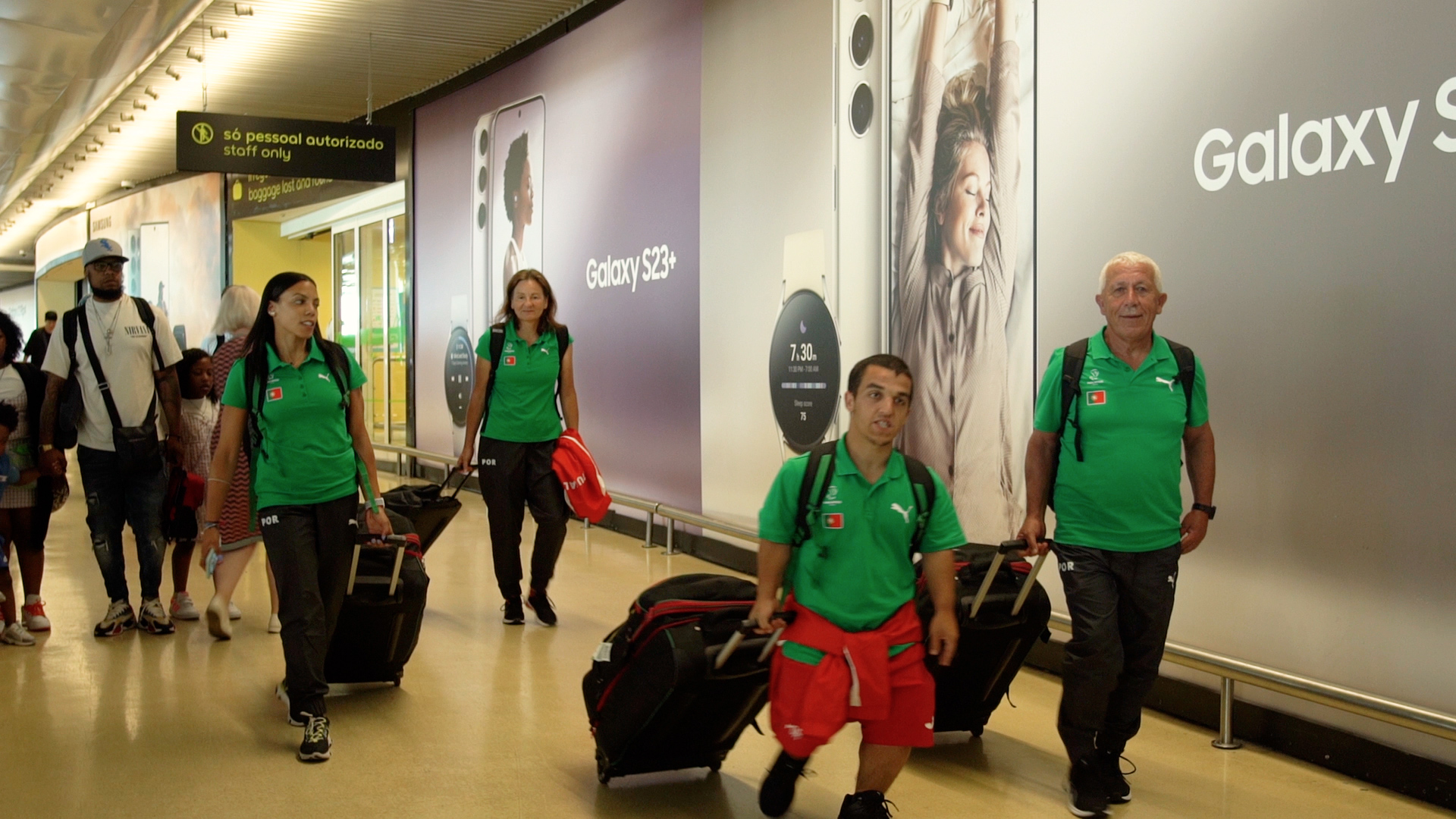 Mundial de Atletismo Paris 2023 | Chegada a Portugal de Miguel Monteiro e Carina Paim